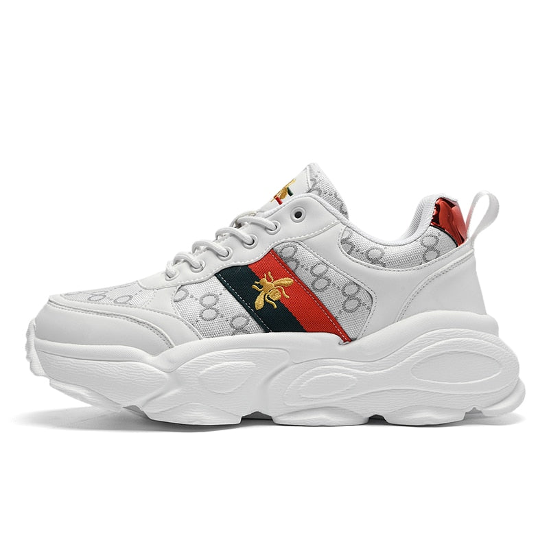 Tênis Masculino, Tênis Esportivo Masculino, Tênis Casual Masculino, Tênis de Corrida Masculino, Tênis Masculino de Couro, Tênis Masculino de Cano Alto, Tênis Masculino Moderno, Tênis Masculino Estiloso, Tênis Masculino Confortável, Tênis Masculino em Promoção