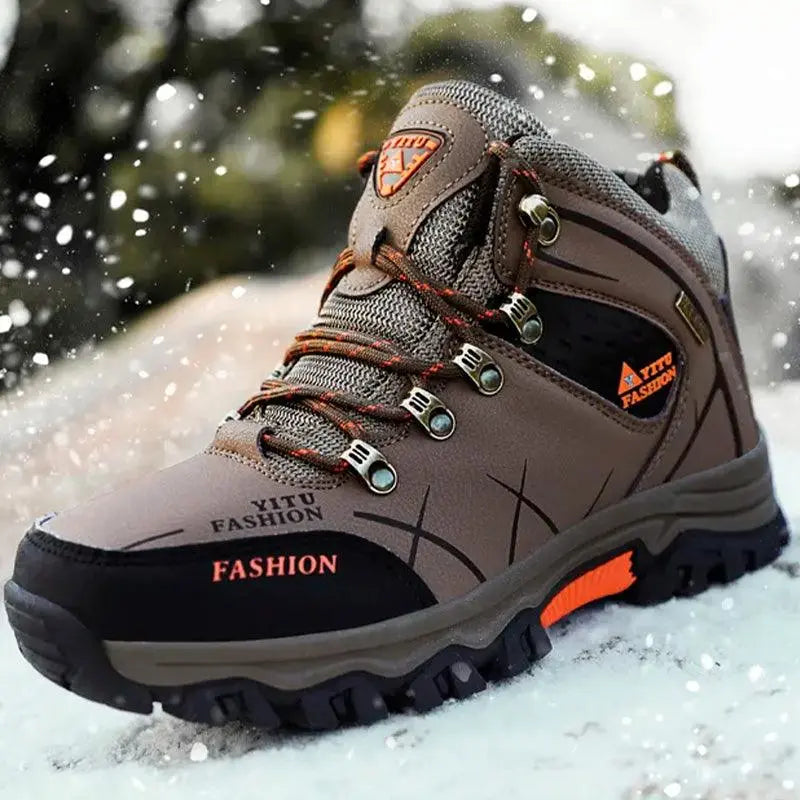 Analyzing image bota-masculina-cano-alto-endurance